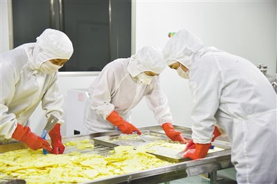 青海消費(fèi)市場隨春回暖 復(fù)工復(fù)產(chǎn)在行動